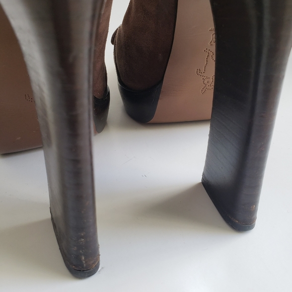 Marni | Suede Heels with Bow Detail - Picture 9 of 11
